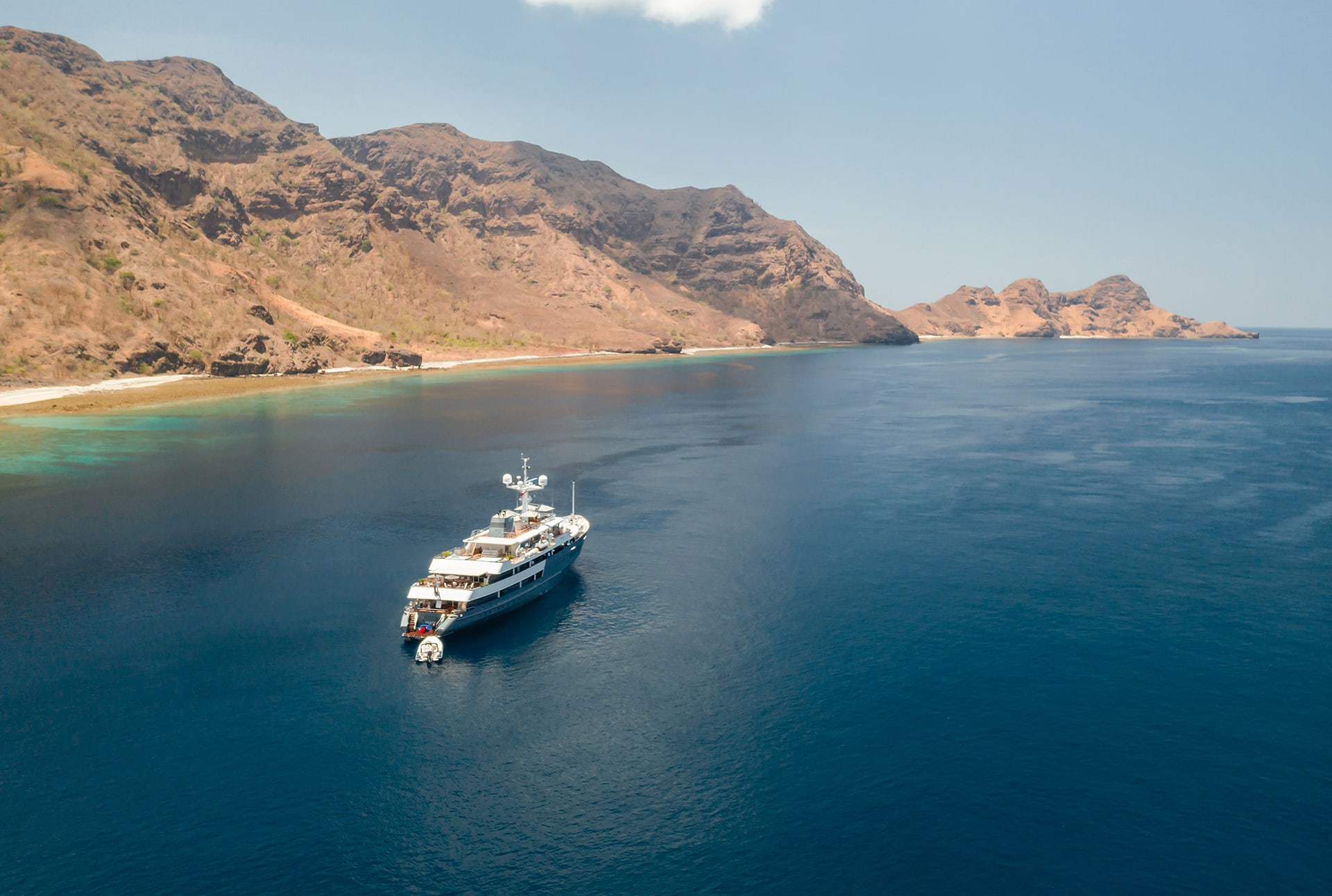 Explore our luxury yacht - Aqua Blu